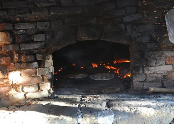 Campeggio Tent Montcléra